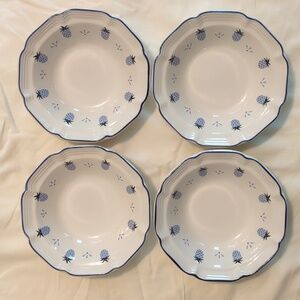 4 Hankook pineapple cereal bowls